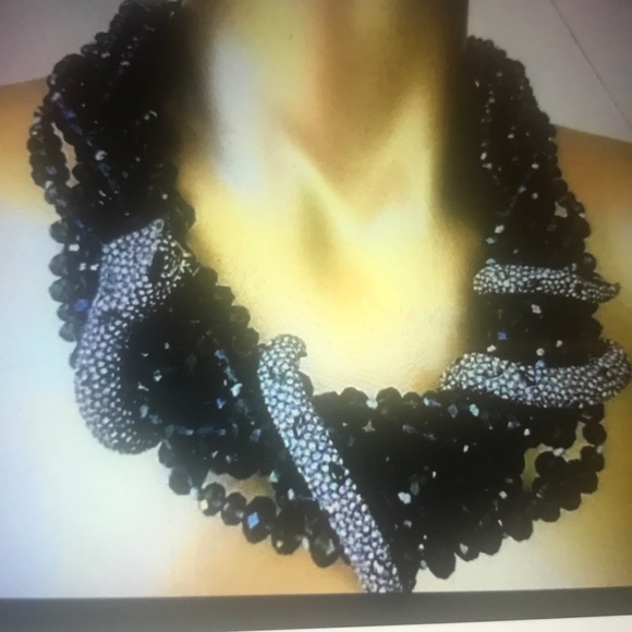 RARE AND VERY HARD TO FIND    NECKLACE!!! - Picture 5 of 16